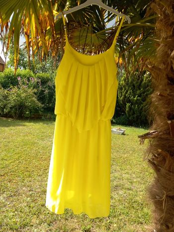 Robe jaune