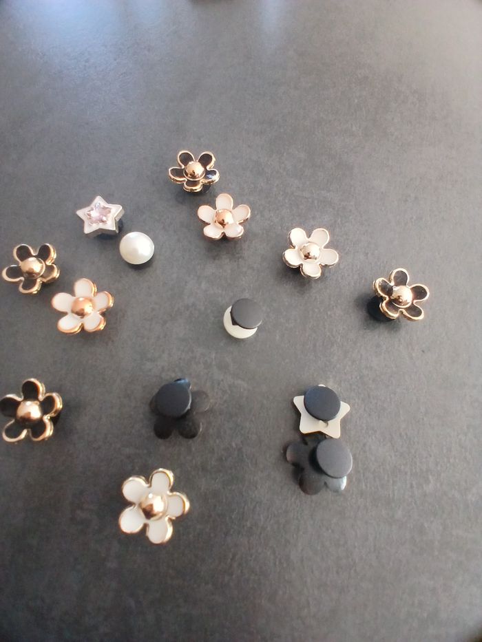 Charms pour Crocs
(lot de 14) Neuf - photo numéro 3