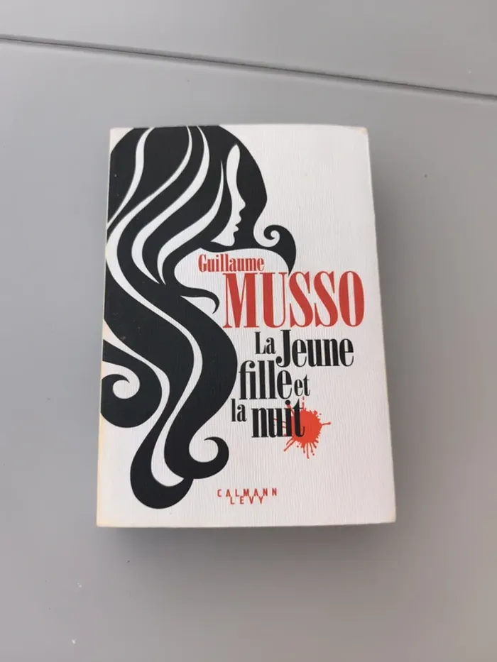 La jeune fille et la nuit de Guillaume Musso