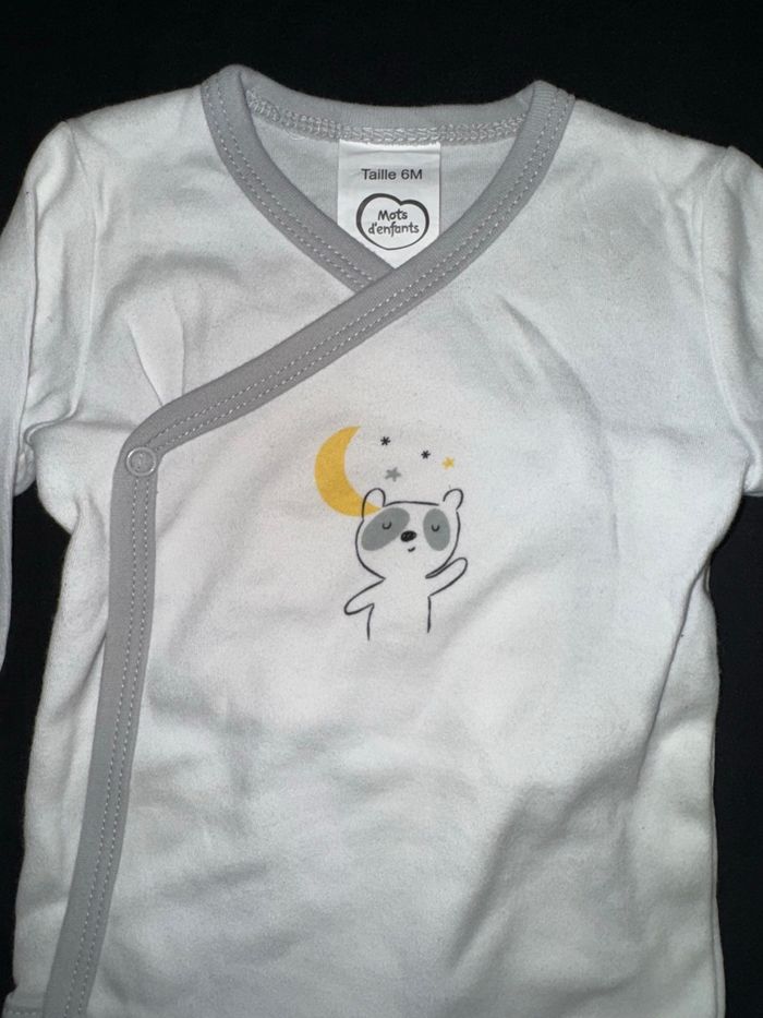 Ensemble Body & bavoir Taille 6mois - photo numéro 4