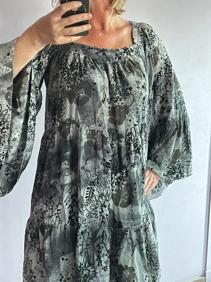 Robe oversize grise American Retro manches longues - photo numéro 3
