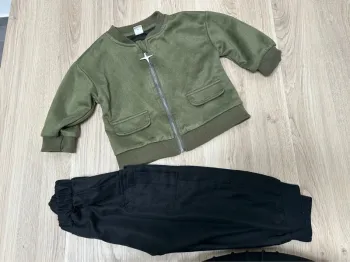Ensemble bébé taille 12/18 mois