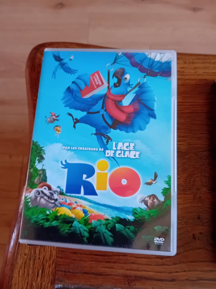Vend dvd  enfant - photo numéro 2