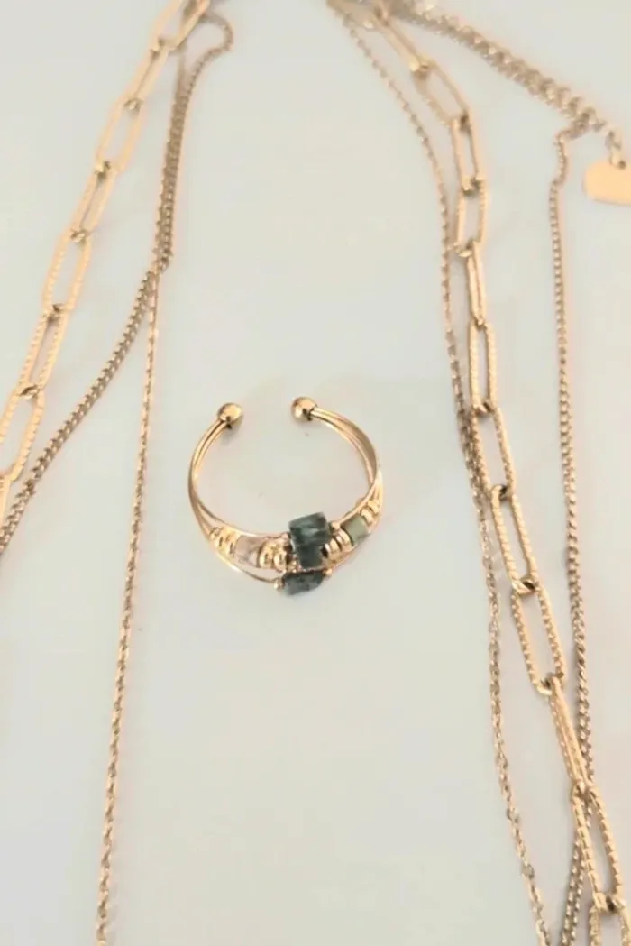 Parure de bijoux - photo numéro 4