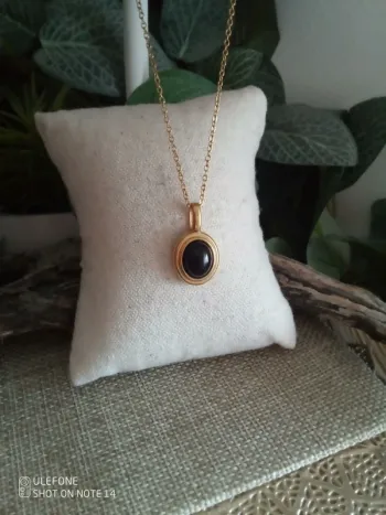 Collier protection pierre d'obsidienne noir