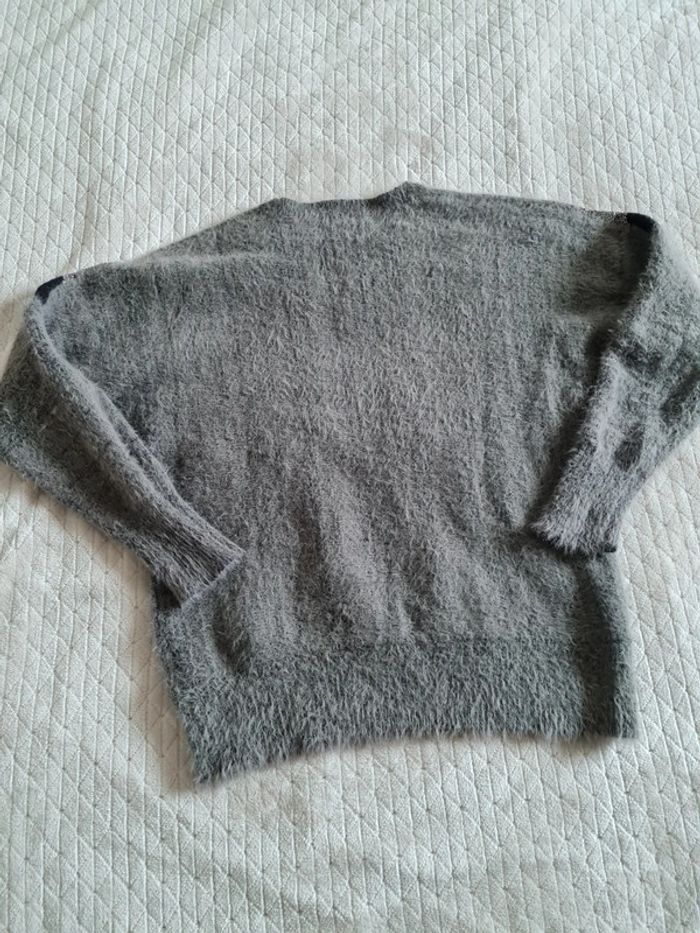 Pull gris - photo numéro 4