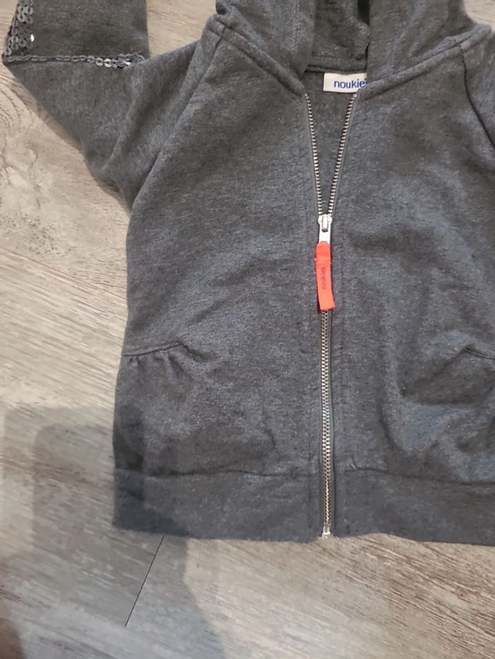 Veste à capuche grise chaude - photo numéro 3