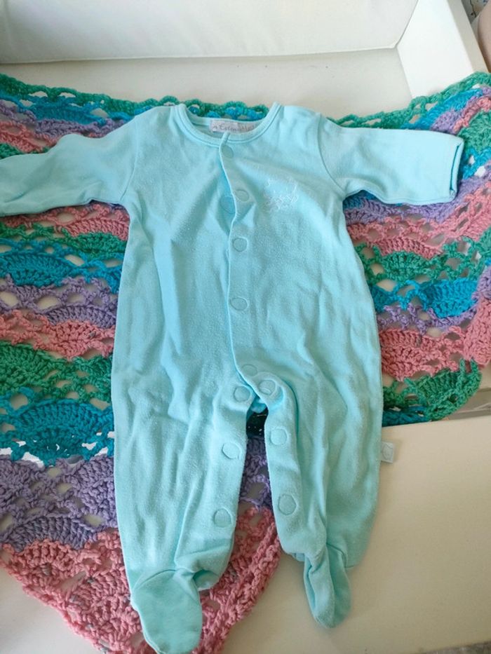 Lot pyjamas fille/garcon 1mois - photo numéro 7