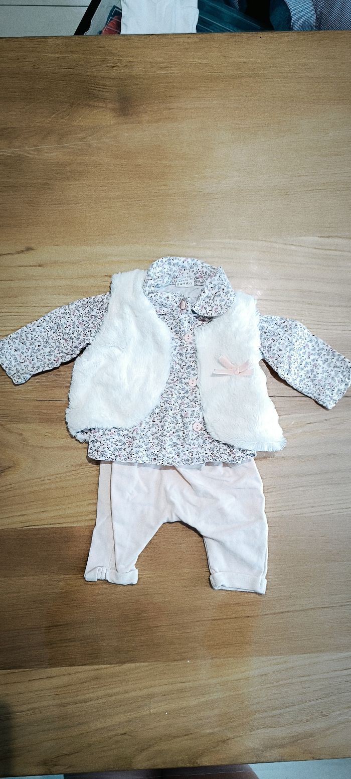 Ensemble petite chemise fleurie 3mois.