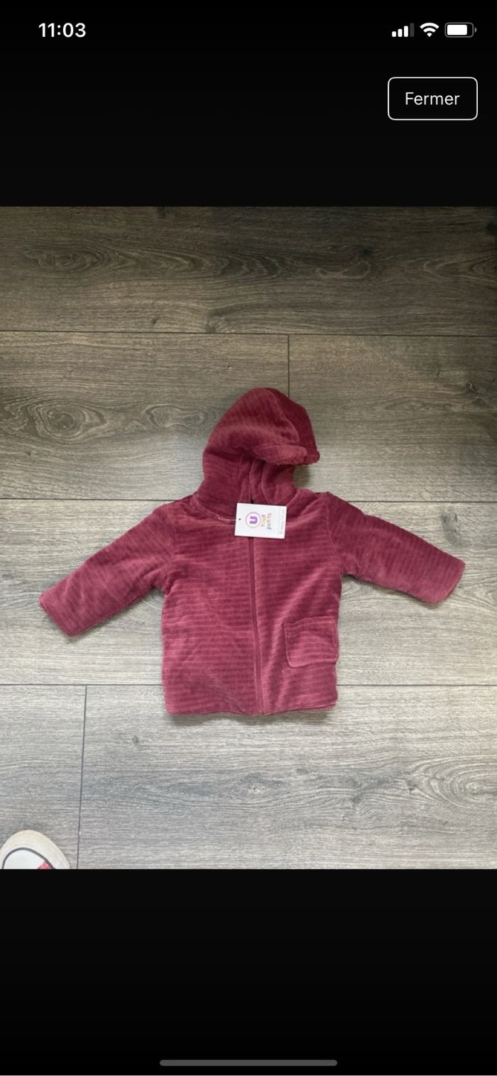 Manteau neuf fille taille 9 mois