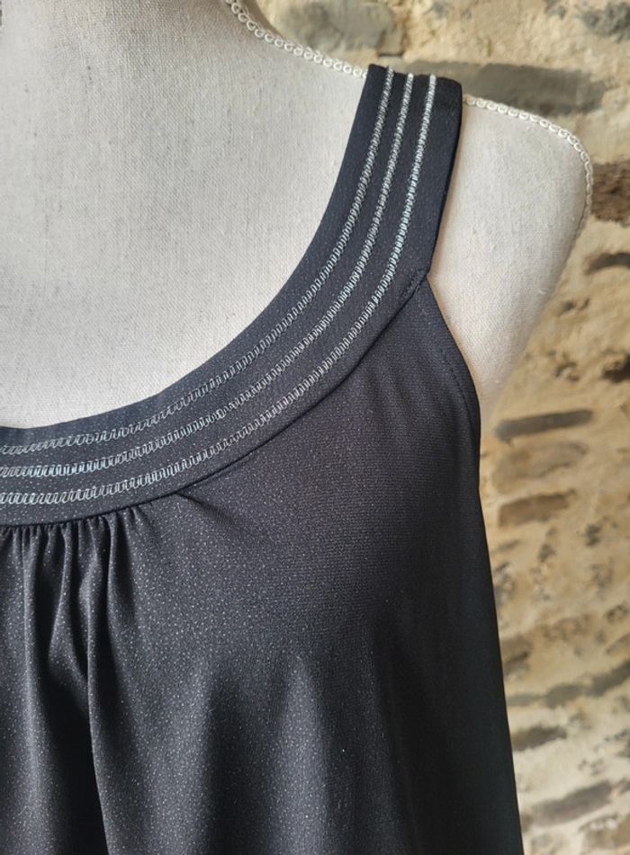 Top haut noir habillé irisé style débardeur Clara Vitti Taille 38 - photo numéro 3