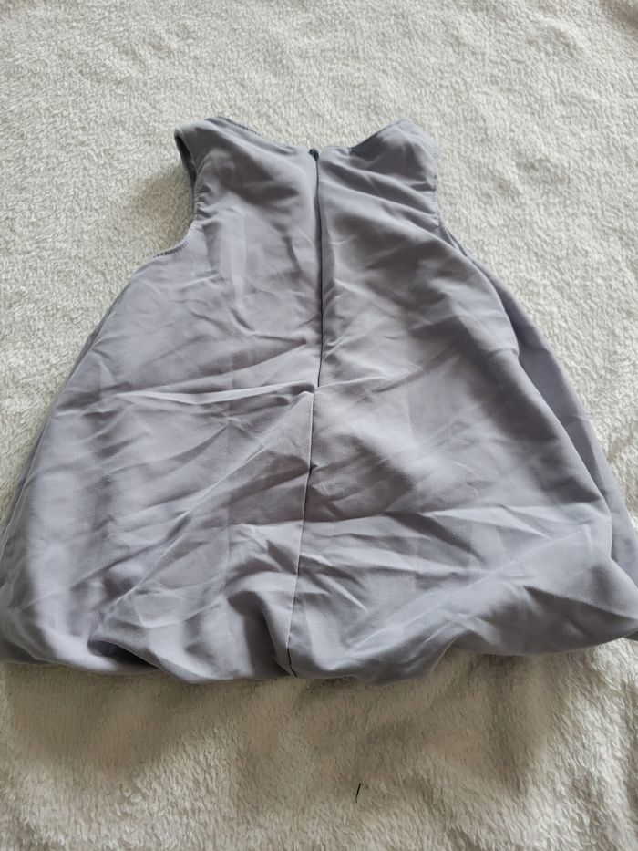 Robe grise - photo numéro 2