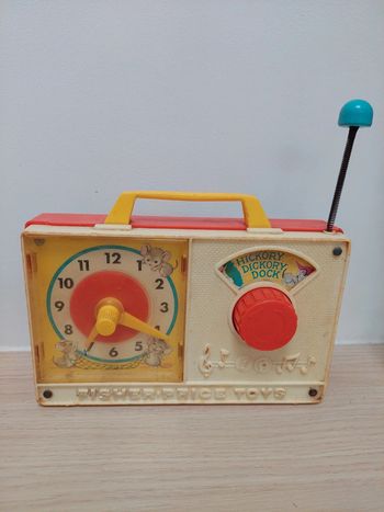 Fisher-price  - boîte à musique vintage