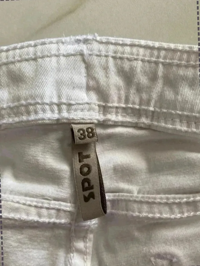 Jean blanc - Spot - Taille 38 - photo numéro 2