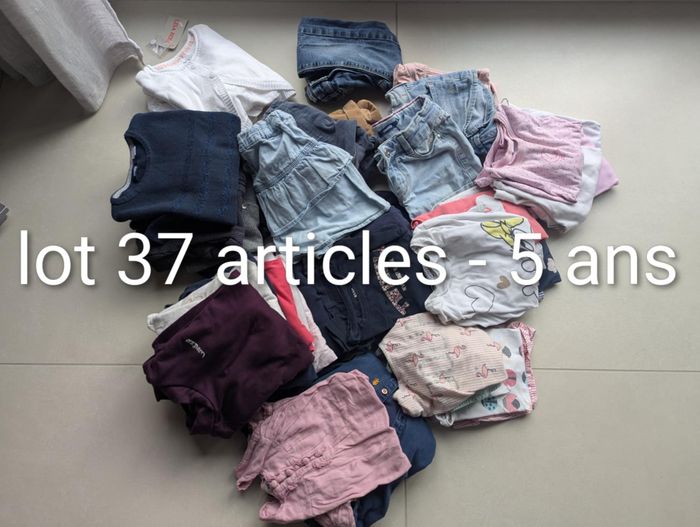 Lot complet fille 5 ans 37 articles