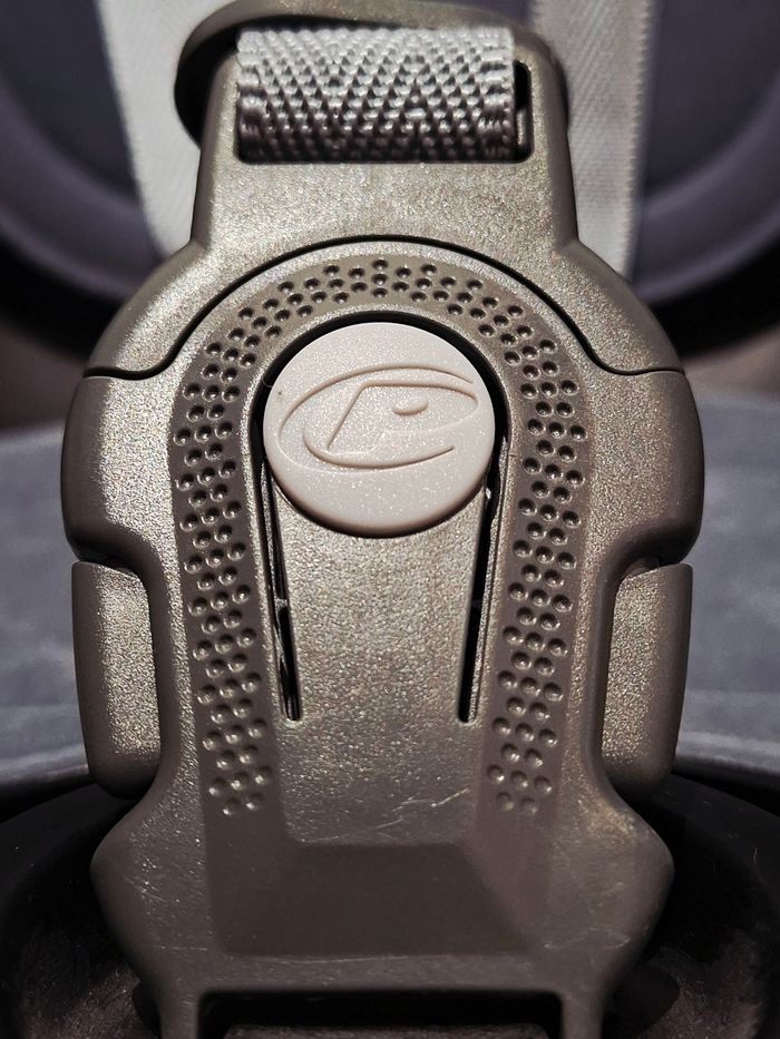 Siège vélo bébé Polisport Groovy (porte‑bagage) – Comme neuf – 9 mois à 4/5 ans - photo numéro 6