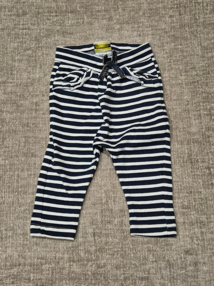 Pantalon 3 mois - photo numéro 2