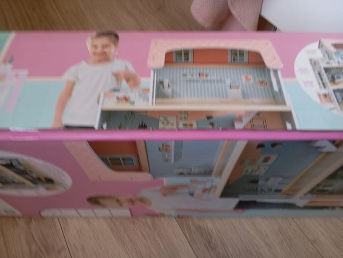 Maison de poupée  neuve - photo numéro 4