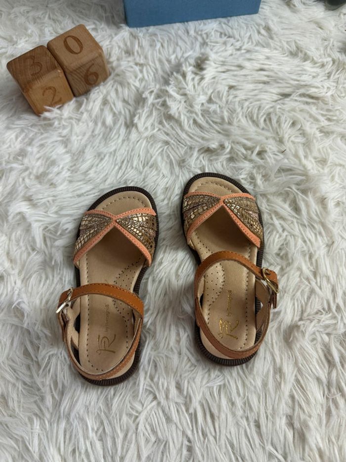 Paire de sandales Franco Romagnoli taille 26 - photo numéro 4