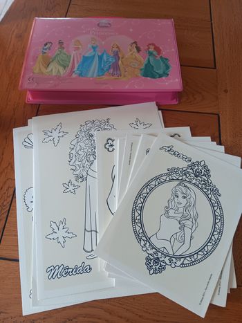 Jeu aquarellum Disney