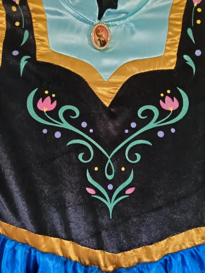 Robe anna avec cape 11/12 ans - photo numéro 3