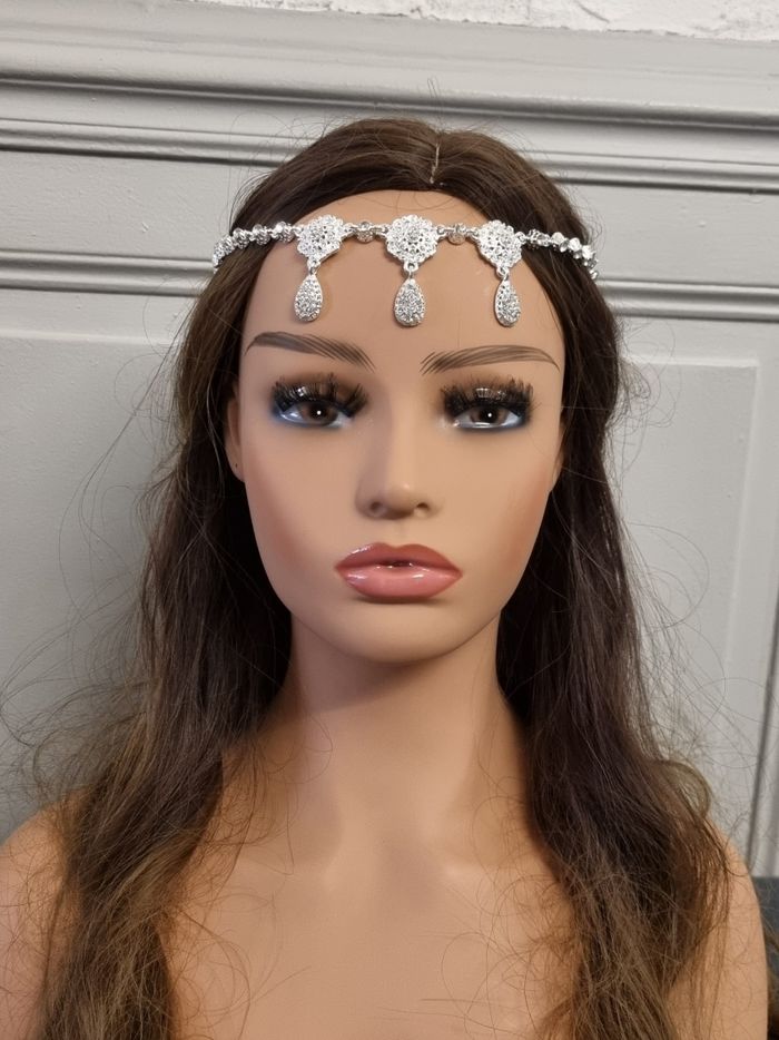 Bijou de tête traditionnel algérien "Khit El Rouh" argente avec pierres blanches - photo numéro 2