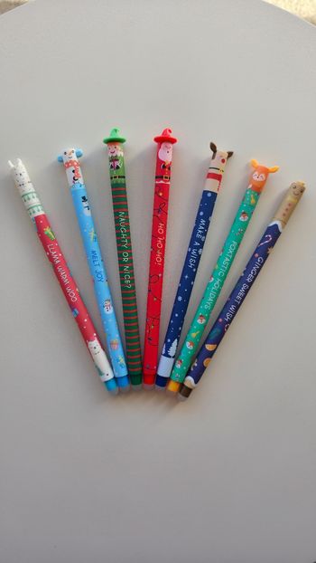 Lot  de  7  Stylos  Noël  🎅 de  la  collection  Edition limitée Noël
