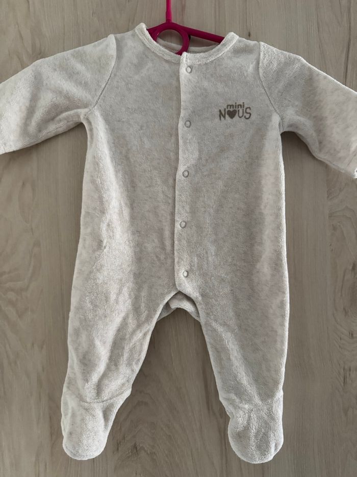 Pyjama effet velours mixte naissance blanc "mini nous" 1 mois - photo numéro 2