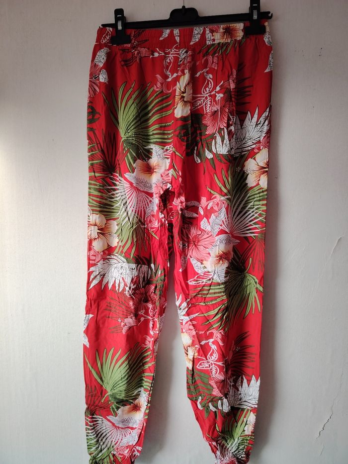 Pantalon fleurie - photo numéro 5