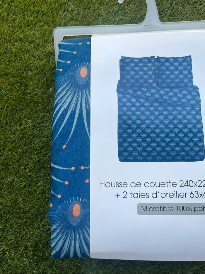 Parure de lit neuve - photo numéro 2