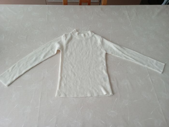 Pull écru manches longues 6 ans