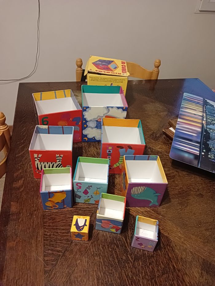 10 cubes rigolos - photo numéro 2