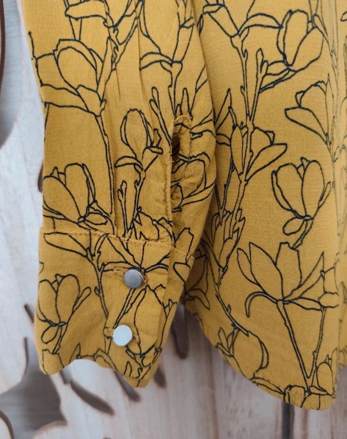 Chemisier fluide jaune moutarde - Motif floral noir - Taille 40/42 Camaïeu - photo numéro 11