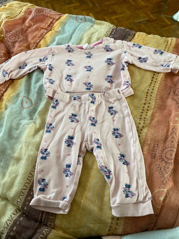 Ensemble Disney taille 12m