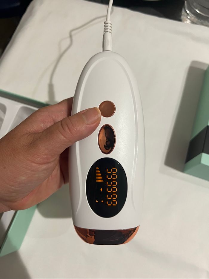 Épilateur lumière pulsée Velixa – NEUF sous garantie - photo numéro 2