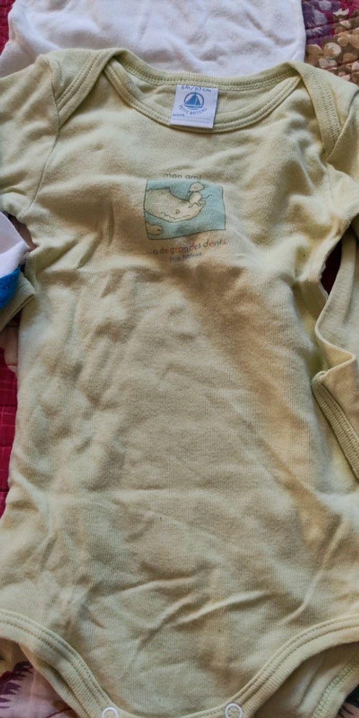 Lot 4 bodies 6 mois ml - photo numéro 2