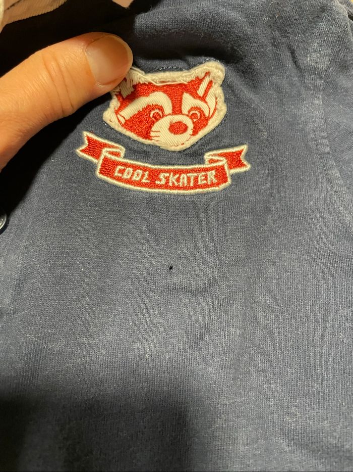 Lot 2 tshirts 4 ans - photo numéro 3