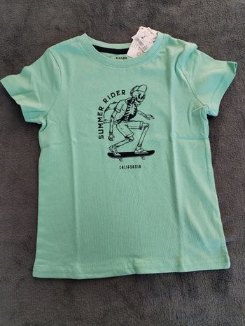 Tee-shirt 4 ans Kiabi neuf