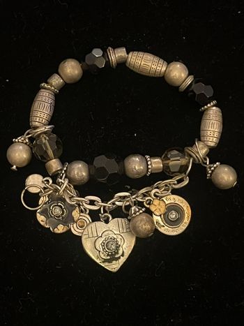 bracelet avec breloques