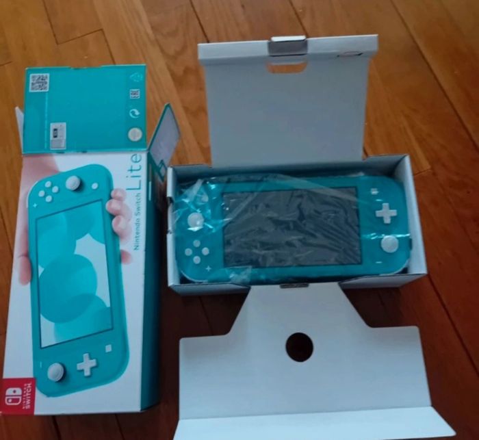 Switch Lite - photo numéro 3
