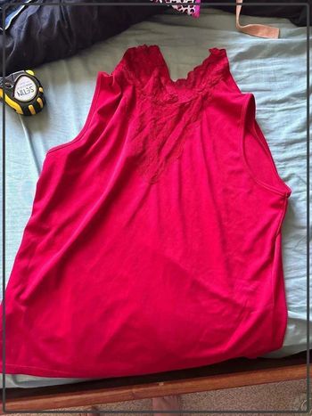 Jolie top femme taille 46/48 marque blanche porte