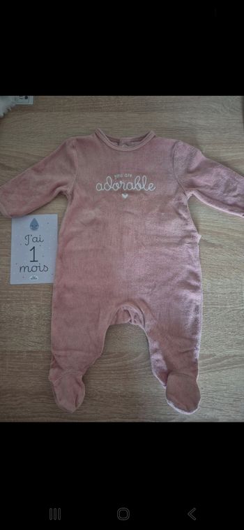 Pyjamas rose 1 mois