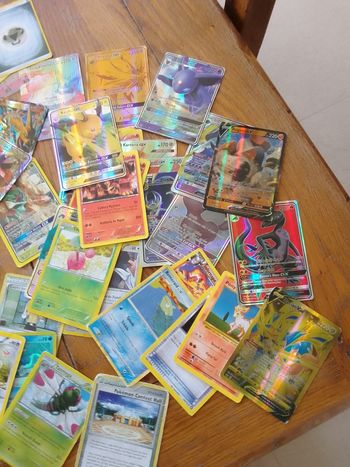 Cartes Pokémon non officielles