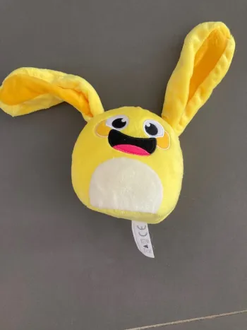 Peluche lapin rigolo