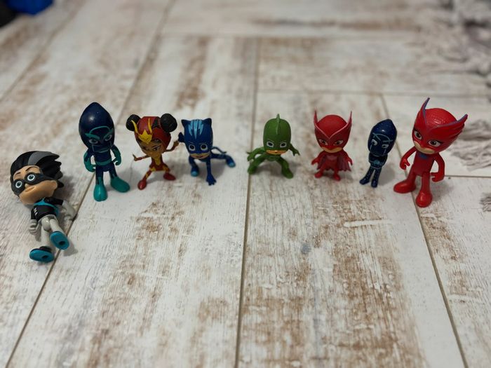 lot figurines pyjamasques