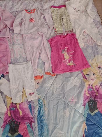Lot  vêtements 9 mois fille