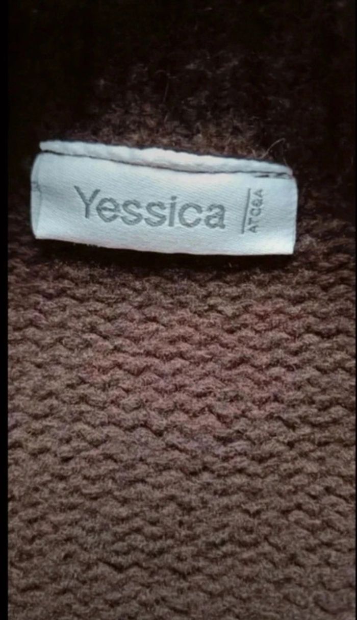 Cache coeur chaud L ou gilet court légère bouloche - photo numéro 4