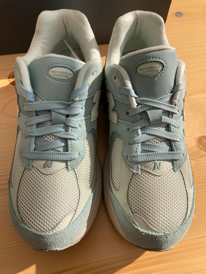 Baskets Basses Femme New Balance 2002R Pistache - Taille 38 - photo numéro 7