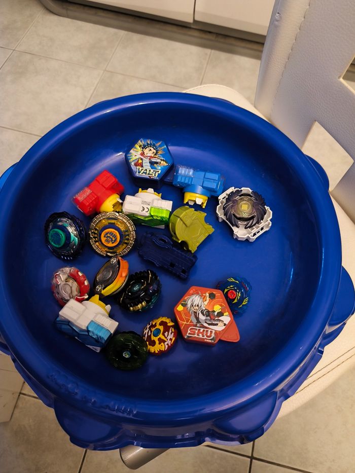 Toupie Beyblade - photo numéro 3
