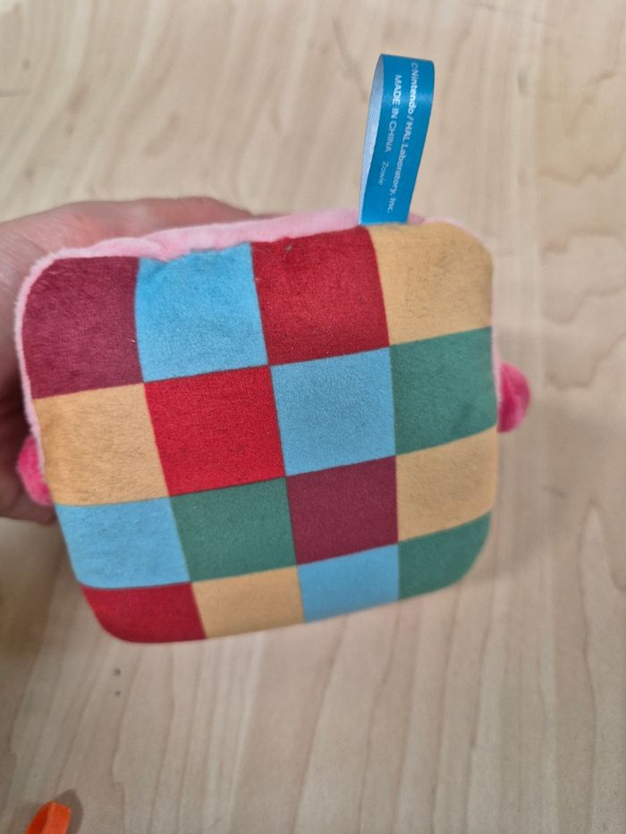 Mascotte Kirby "Kirby Colorful store" : Cône de circulation - photo numéro 4